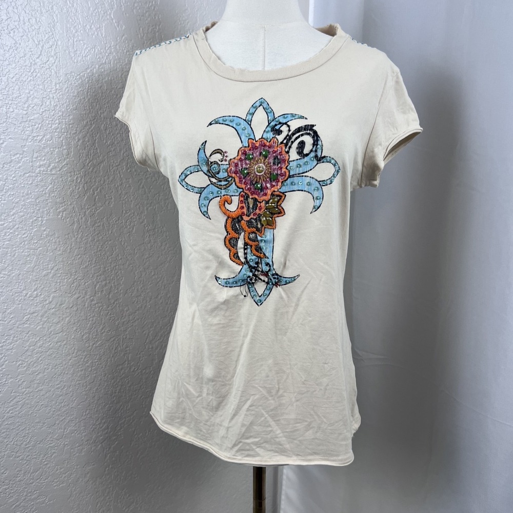Double D Ranch Top Womens Medium Cream Embellished Western Cross Cowgirl Rodeo